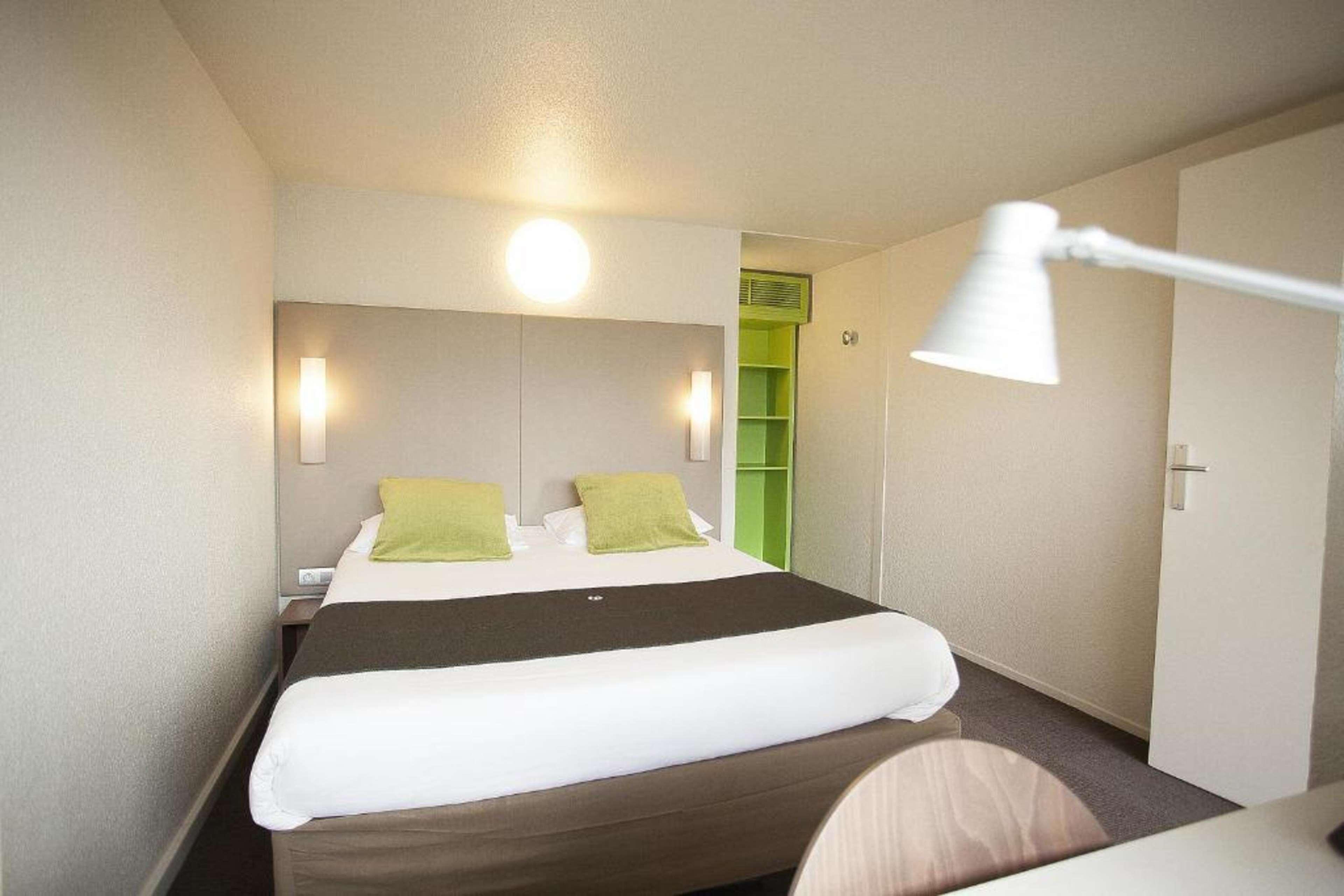 Hotel Brit - Taden